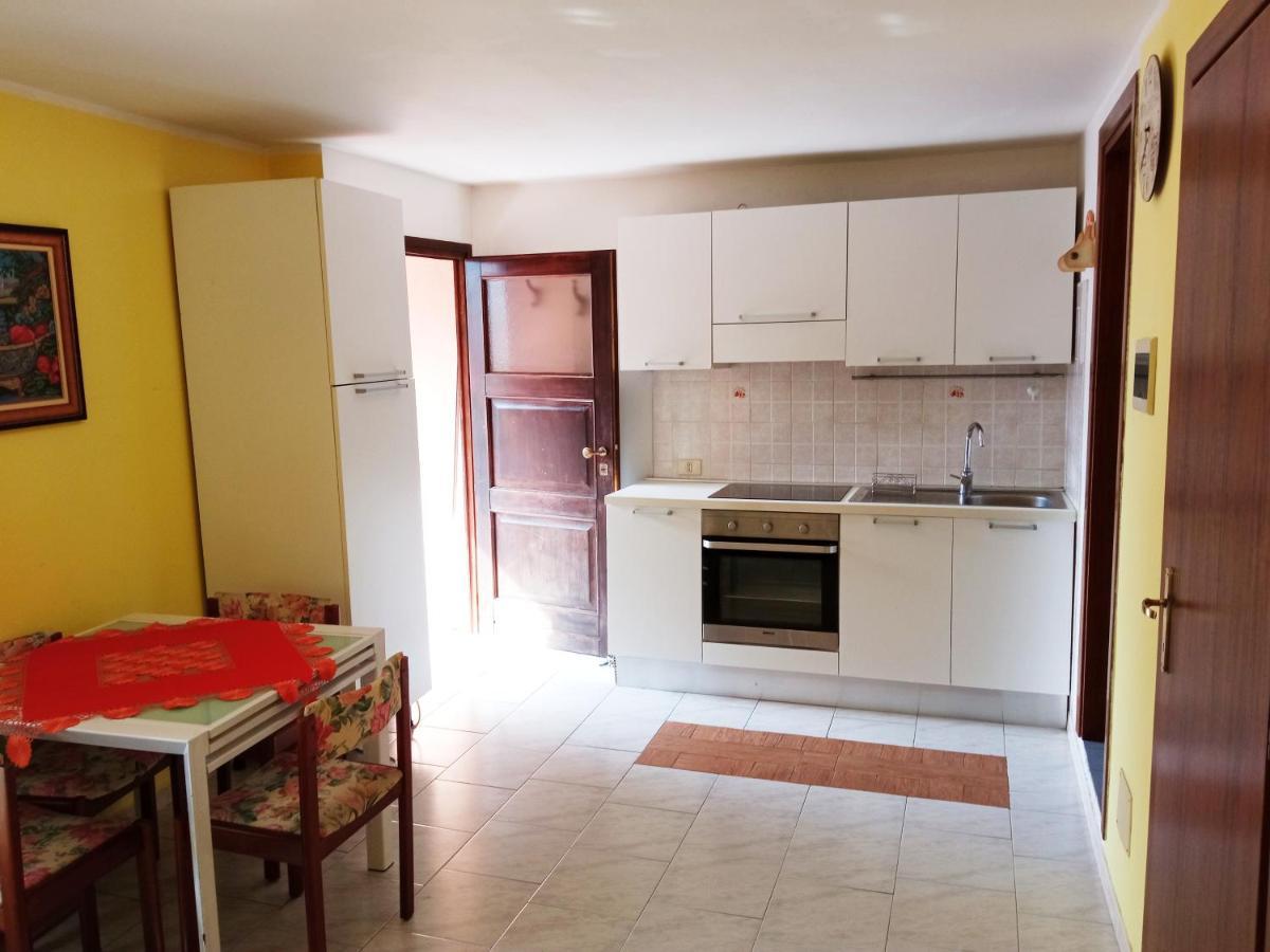 Апартаменти Cute Little Flat With View, 20 Mins To Bgy Airport Pradalunga Екстер'єр фото